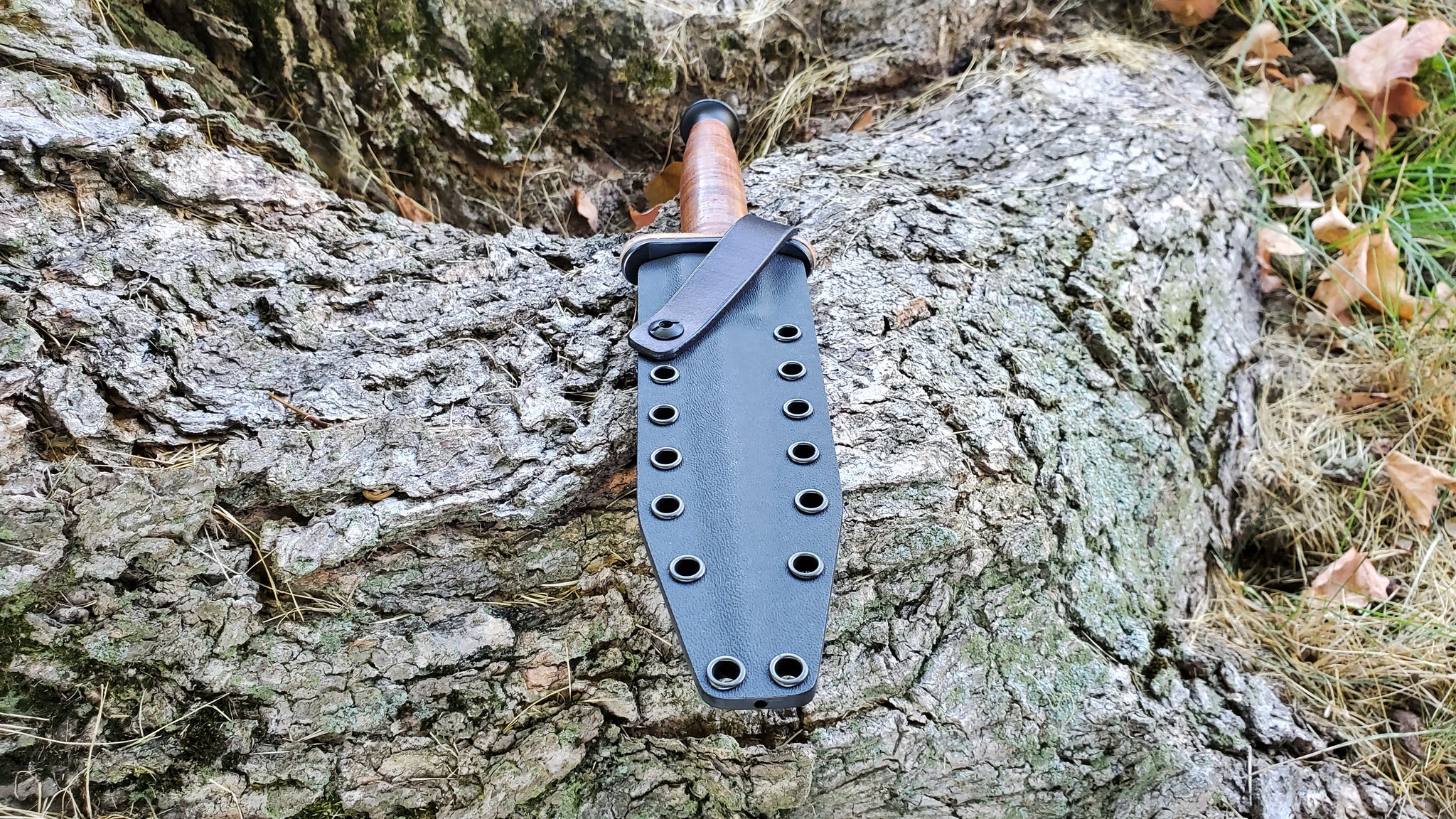 BOKER PLUS V-42 KYDEX SHEATH with Leather Guard strap