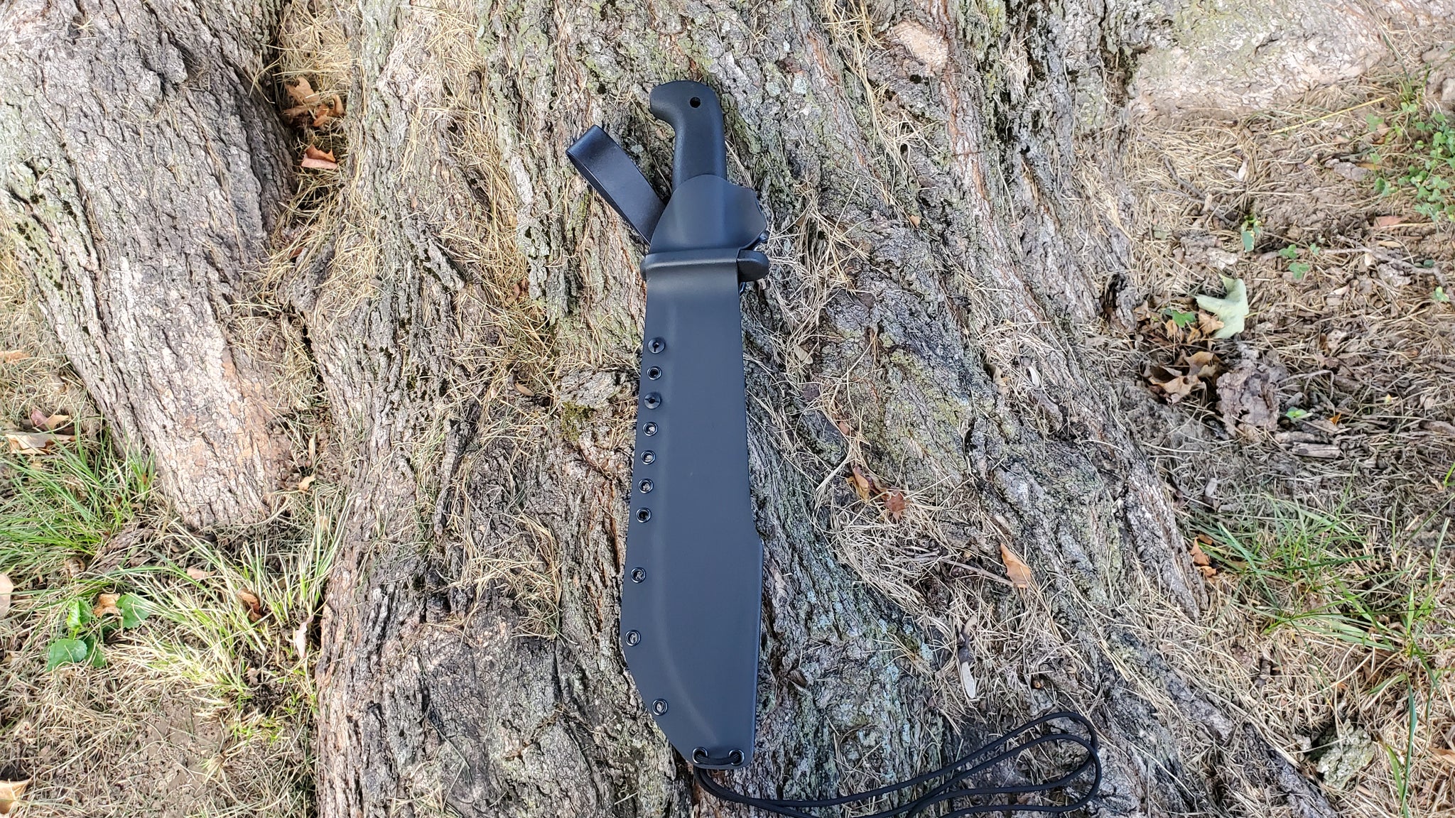 COLD STEEL "BLACK BEAR BOWIE" Kydex Taco Sheath with Leather Dangler