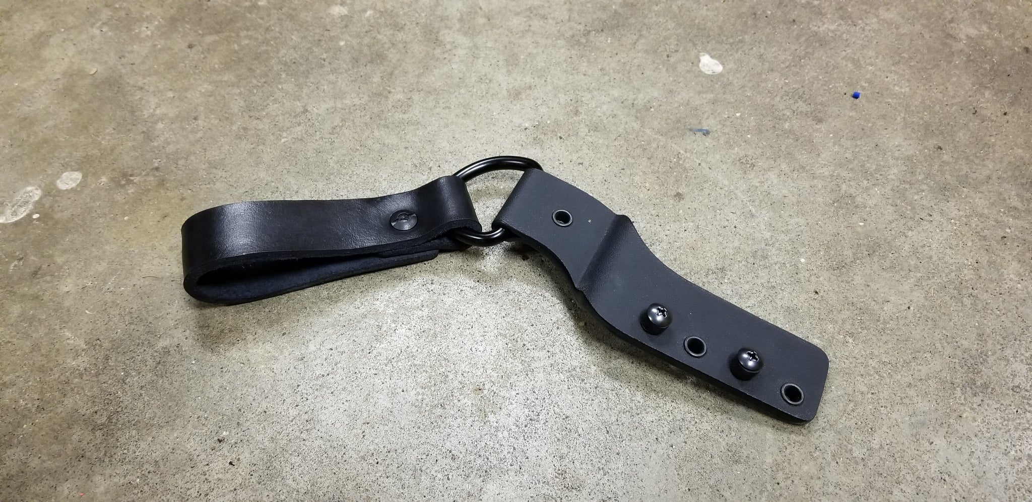 Kydex Dangler with Leather Loop (Acc12)