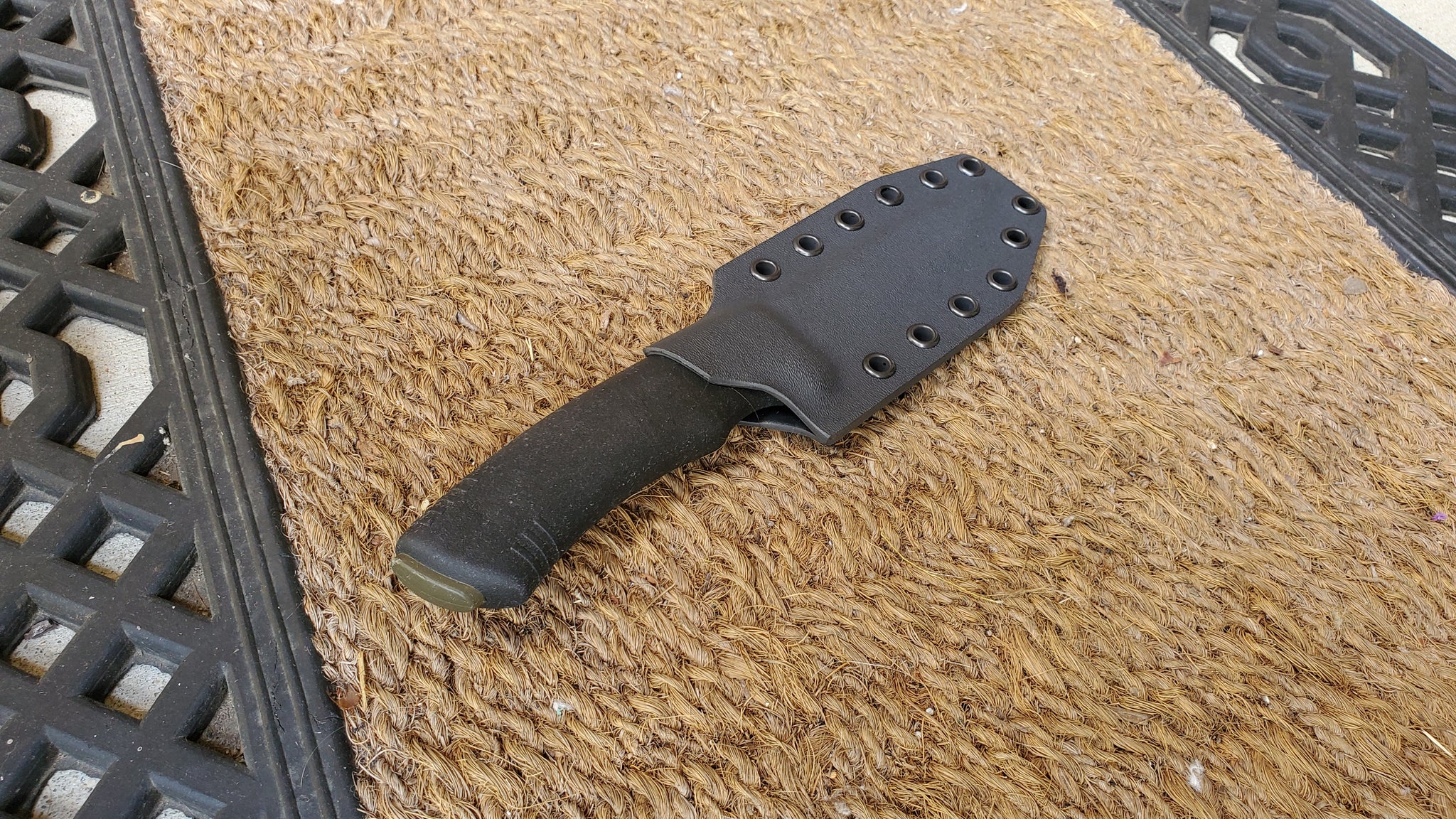 Mora Bushcraft custom Pancake style kydex sheath