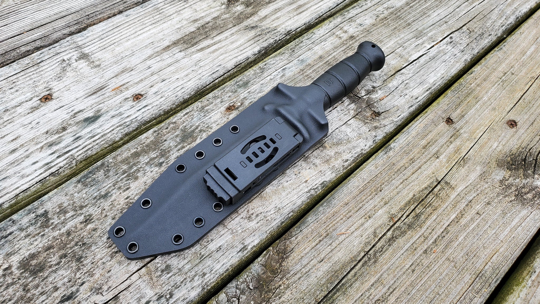 GLOCK Field Knife Kydex Sheath, Pancake, Narrow Dots Style Clip