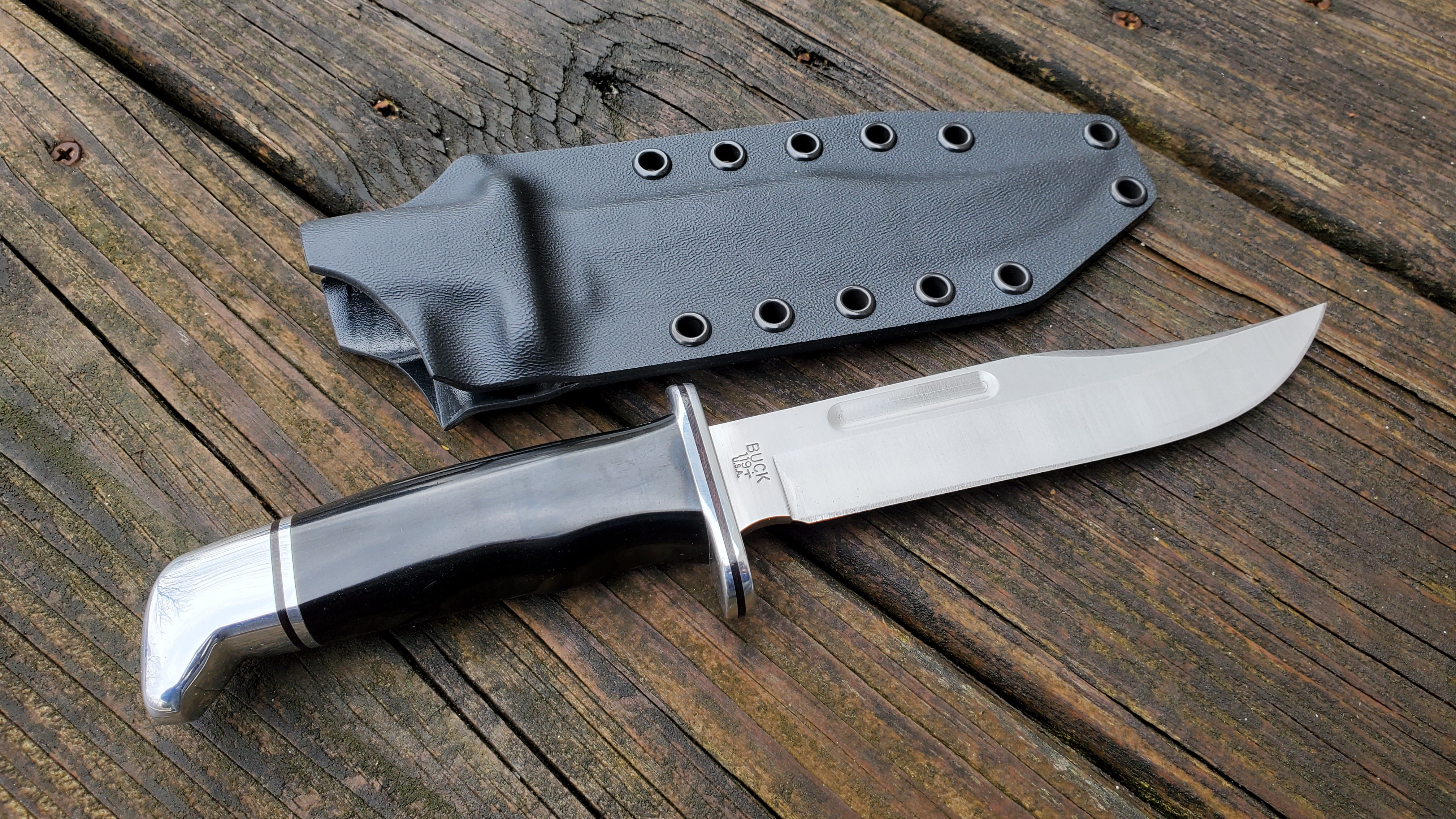 Custom shops Buck 119 sheath