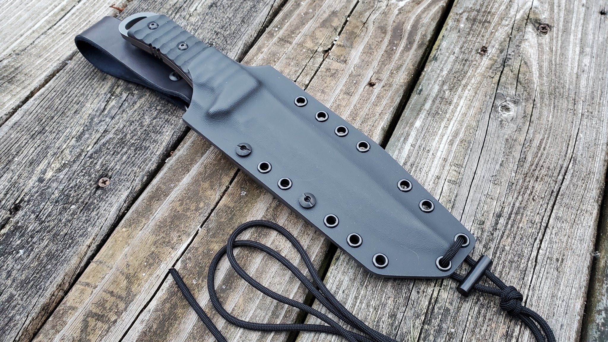 TOPS " APACHE DAWN APAD-02 ROCKIES" Edition custom Pancake style Kydex Sheath, Dangler, Mini Firesteel