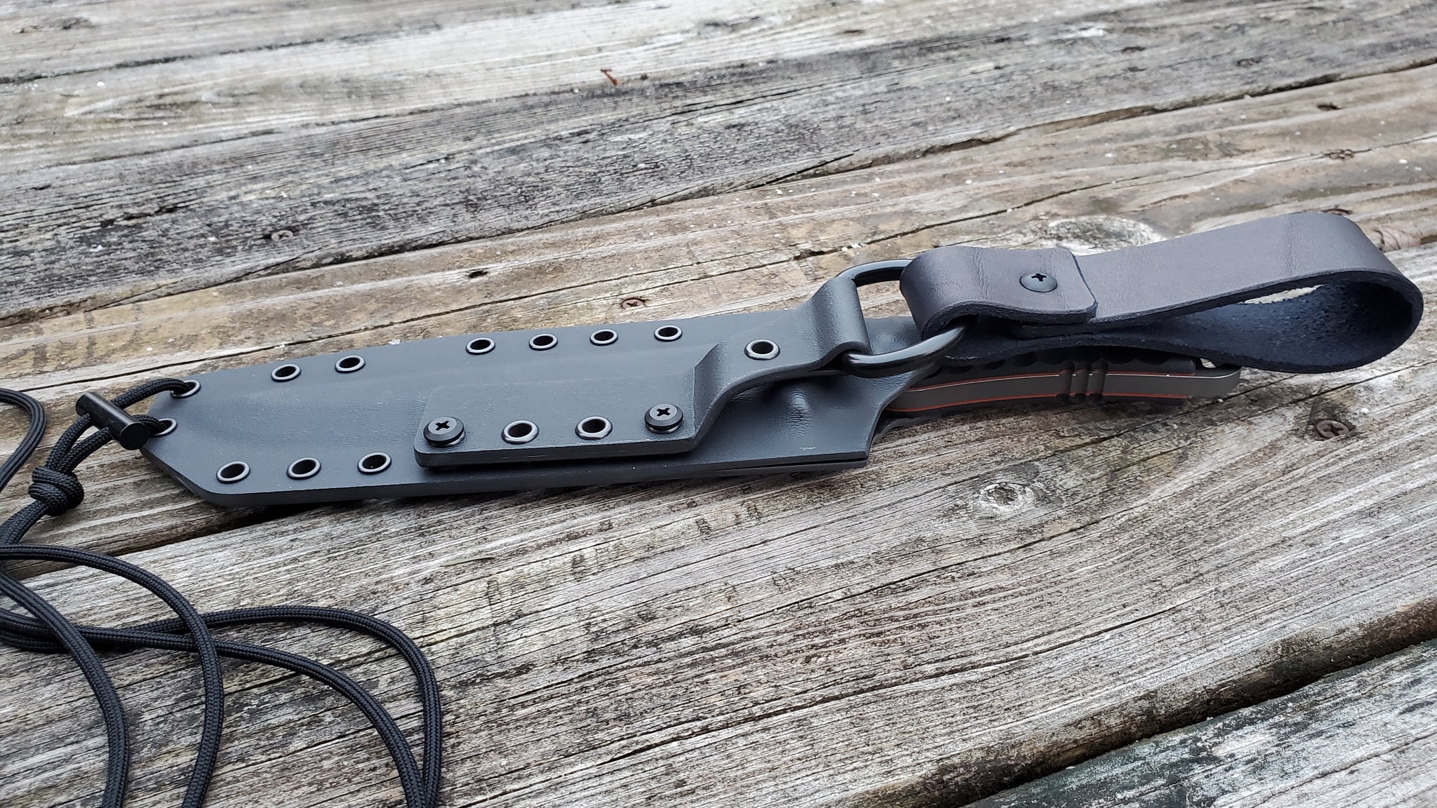 TOPS " APACHE DAWN APAD-02 ROCKIES" Edition custom Pancake style Kydex Sheath, Dangler, Mini Firesteel