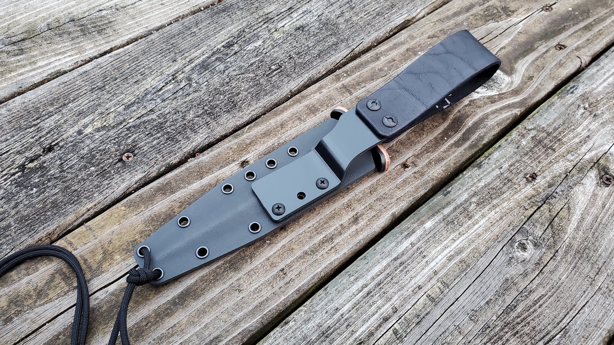 BOKER PLUS " V-42 " Custom Pancake style Kydex Sheath, Leather Offset Drop Belt Attachment