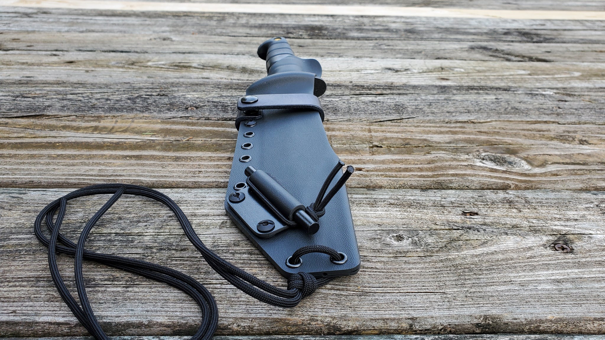 ONTARIO SP-10 Taco Style custom kydex sheath with offset Leather Belt Attachment