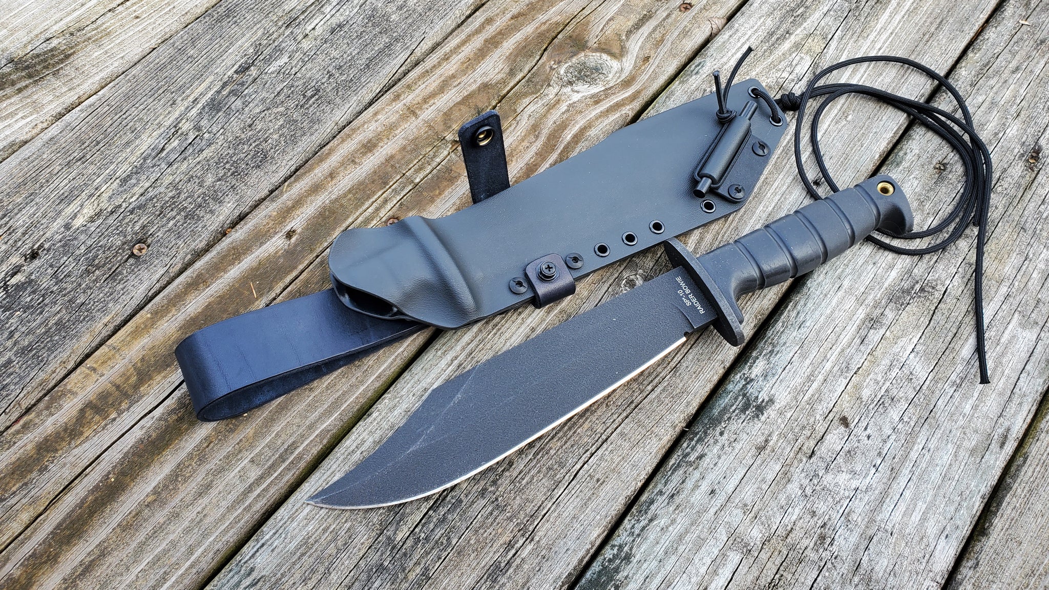ONTARIO SP-10 Taco Style custom kydex sheath with offset Leather Belt Attachment